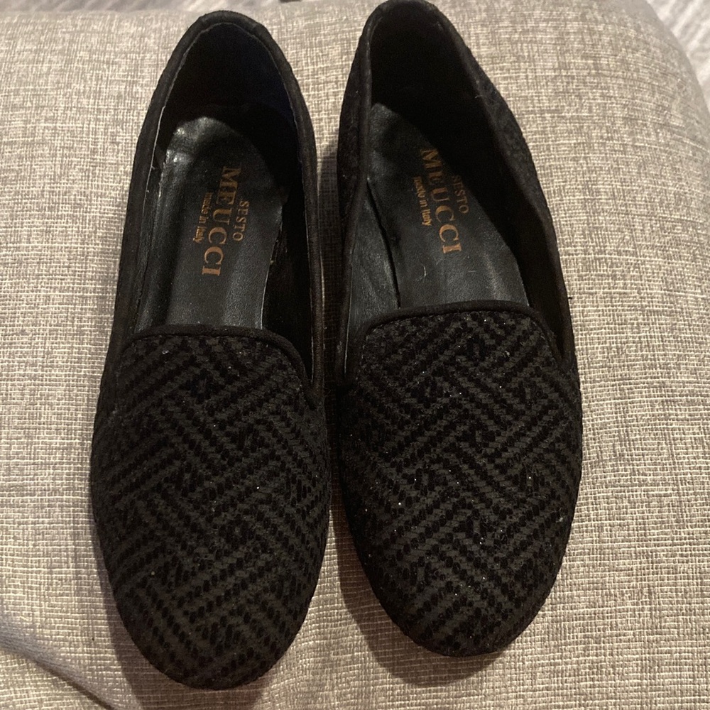 Sesto Meucci Black Textured Loafers